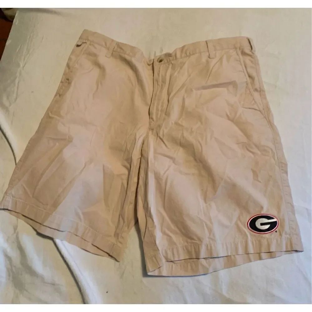 Columbia Khaki Shorts with Georgia Logo